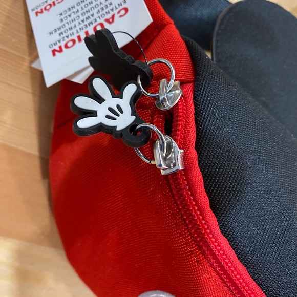 Mickey Mouse Fanny Bag Disney - Picture 2 of 5